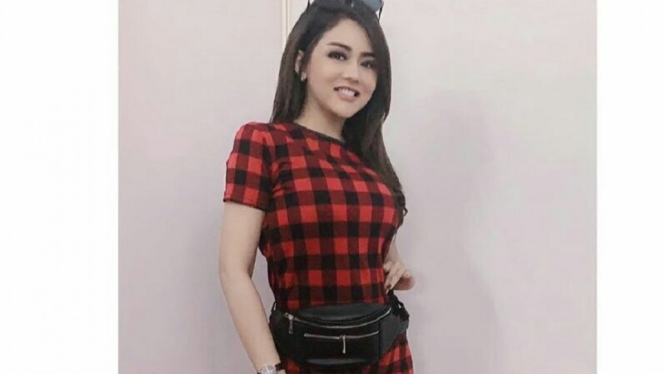 Jenita Janet Sempat Putus Asa Pasca Bercerai (foto instgram Jenita Janet)