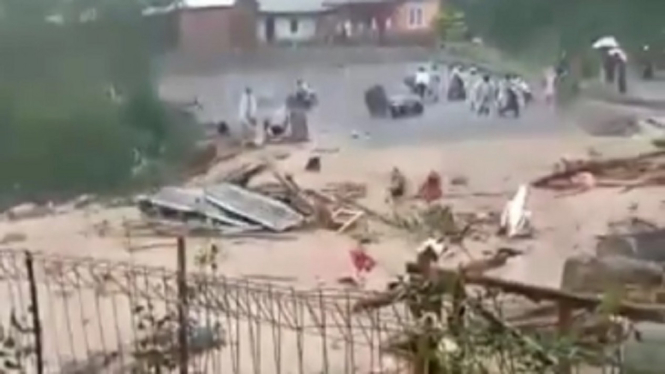 Banjir Bandang Porak Porandakan Puluhan Rumah Warga Aceh Tengah, 89 Orang Mengungsi (Foto Tangkap Layar Video)
