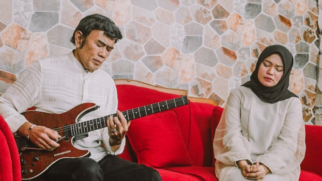 Raja Dangdut Rhoma Irama Akan Rilis Single Kedua Kolaborasi dengan Anisa Rahman 'Rabbanaa' (Foto Istimewa)