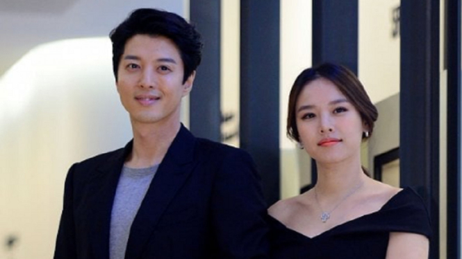 Aktor Lee Dong Gun Umumkan Perceraian Setelah Tiga Tahun Menikah