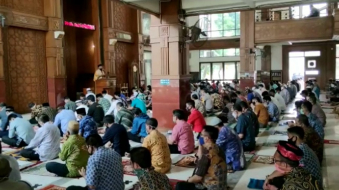 Salat Jumat Berjamaah Kembali Digelar di Masjid Balai Kota Depok