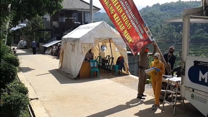 warga desa di garut tolak swab test