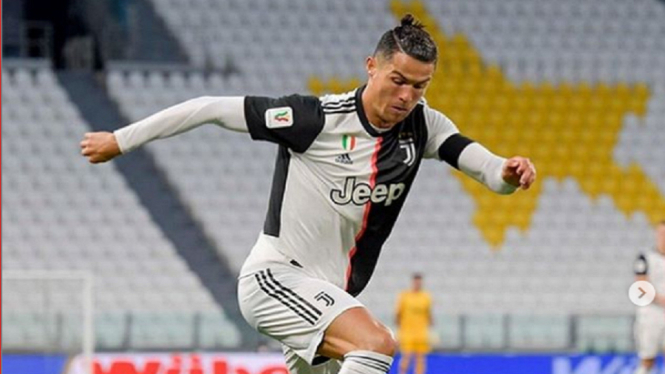 Juventus vs AC Milan 0-0 Cristiano Ronaldo 1