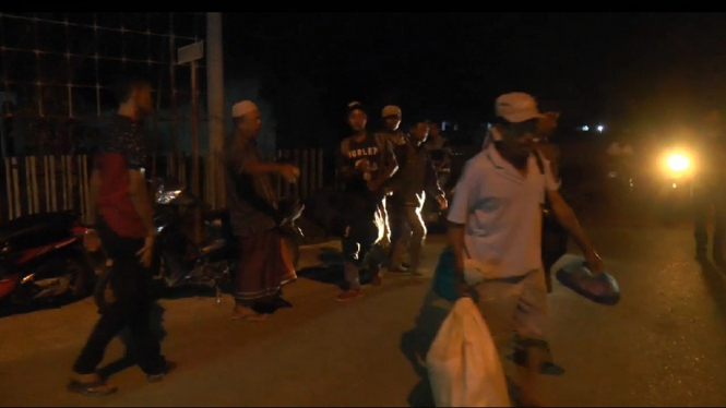 pekerja bangunan dipulangkan dari Aceh