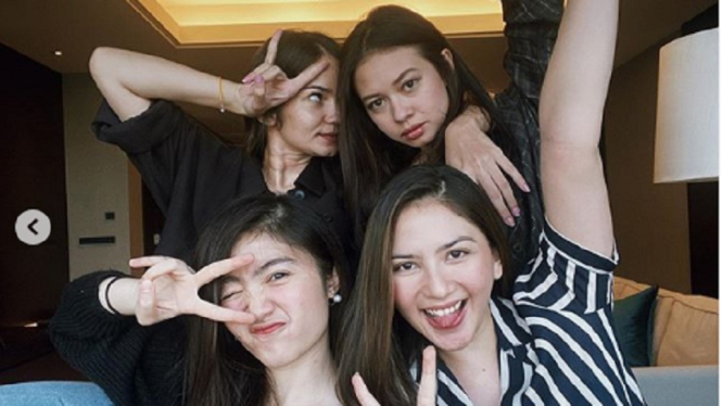 Febby Rastanty, Enzy Storia, Jessica Mila dan Yuki Kato. (foto Instagram febbyrastanty)