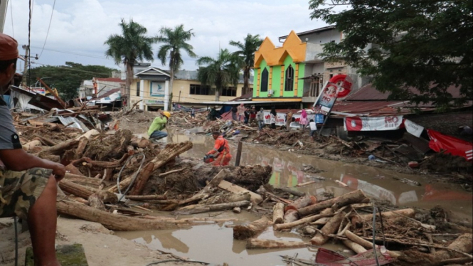 banjir luwu utara a