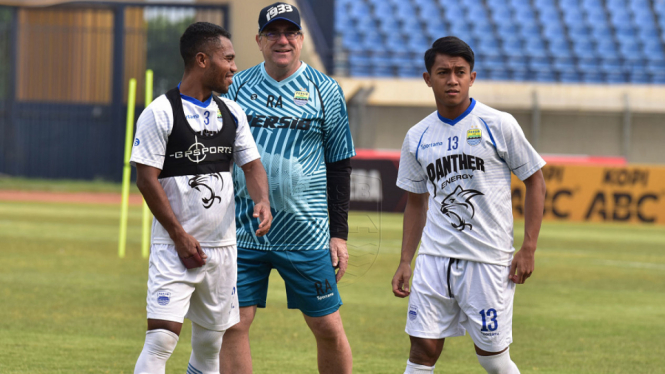 Gelandang Persib Bandung Febri Hariyadi kembali dipanggil Seleksi Timnas Senior 1