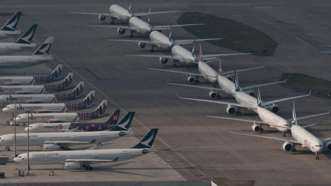 cathay pacific reuters
