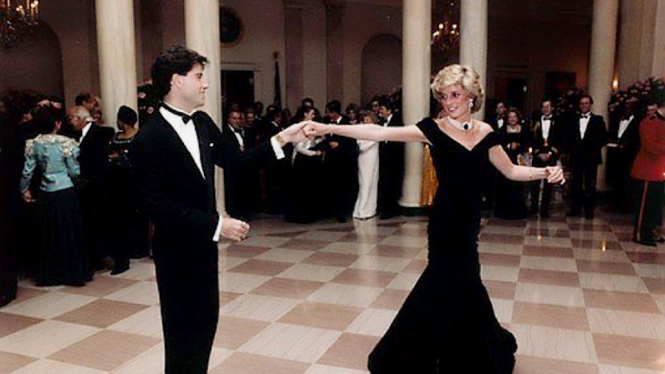 princess-diana-397649__340 skeeze