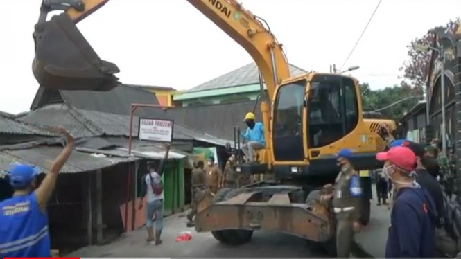 penggusuran pasar jatiuwung tangerang