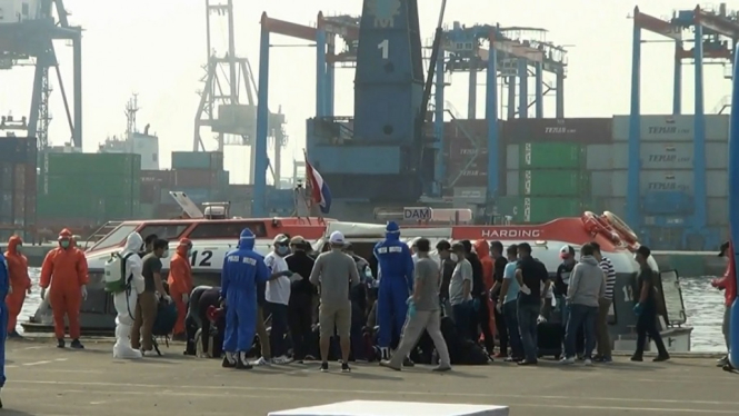 185 ABK Kapal Pesiar MV Zuiderdam Asal Indonesia, Tiba di Pelabuhan Tanjung Priok