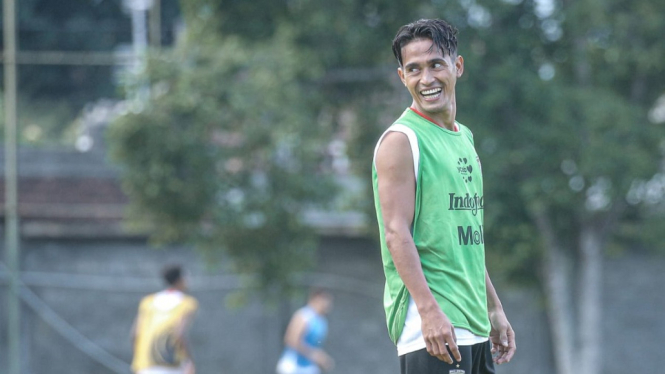 gelandang tengah Bali United Sidik Saimima hadapi Piala AFF 2020 A