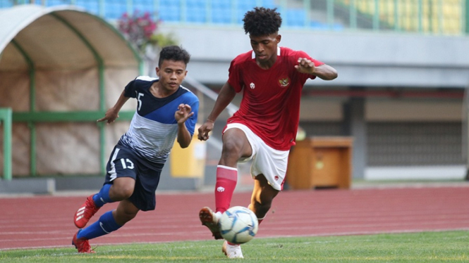 Timnas U-16 Mendulang Kemenangan Atas SSB POR Uni Bandung 14 Agustus 2020