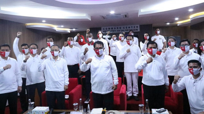 Kampanye Hidup Sehat Melalui Budaya Memakai Masker 'Gebrak Masker' (Foto Puspen Kemendagri)