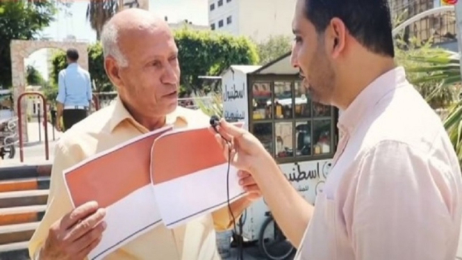 Video Viral Saat Warga Palestina Tolak Bakar Bendera Merah Putih Meski Dibayar Rp1,4 Juta (Foto Tangkap Layar Video Youtube)