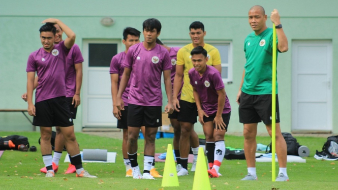 Nova Arianto dan Pemain Timnas U-19 di Zagreb Kroasia