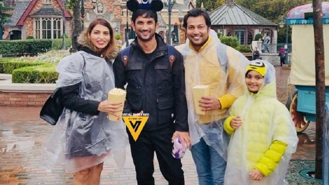 Kuasa Hukum Rhea Chakraborty Bantah Tudingan Sushant Singh Rajput Depresi Saat Liburan di Paris (Foto Instagram)