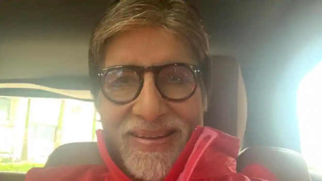 Amitabh Bachchan Berbagi Cemilan di Tengah Malam Ranveer dan Kriti Sanon Gelisah (Foto Instagram)