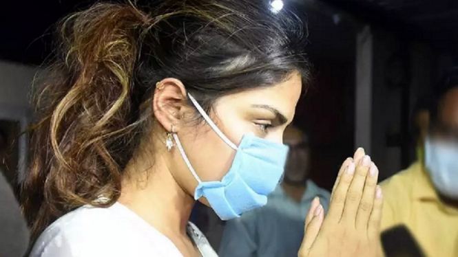 Kuasa Hukum Rhea Chakraborty Dia Diburu Karena Mencintai Pecandu Narkoba (Foto timesofinida.com)