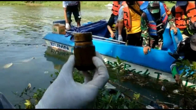 Susuri Sungai Cisadane, Aktivis Lingkungan: Semoga Ini Bukan Limbah Covid-19