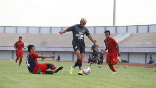 Ujicoba Persita vs Farmel FC berakhir imbang
