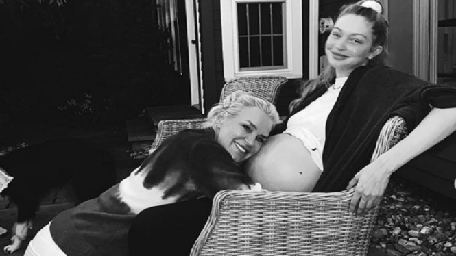 Nantikan Kelahiran Cucu Pertama, Yolanda Hadid Sebut Anak Gigi Hadid “Angel” (Foto: Instagram/@yolandahadid)