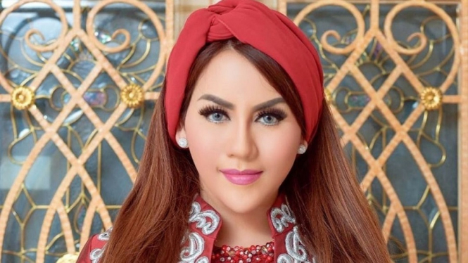 Nita Thalia gugat cerai setelah 20 tahun di poligami (foto instagram Nita Thalia)