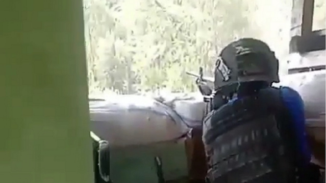 Video Detik-Detik Saat Koramil Intan Jaya dikepung Kelompok Bersenjata OPM (Foto Tangkap Layar Video)