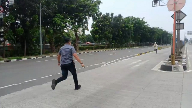 Polisi Kejar Kelompok Pelajar yang Ingin Demo di Istana Kepresidenan Jakarta