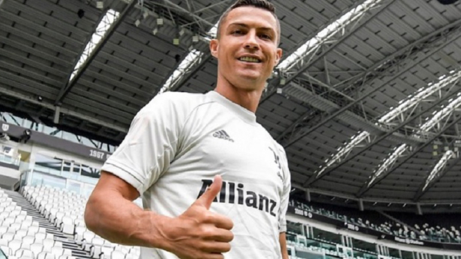 Begini Kondisi Terbaru Cristiano Ronaldo Usai Dinyatakan Positif Covid-19 (Foto: Instagram/@cristiano)