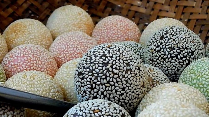 Onde-Onde Kenyal Mbah Nyol Inovasi Milenial Jajanan Ndeso