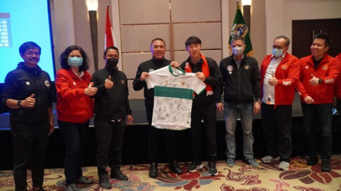 Ketum PSSI Sambut Kedatangan Timnas U-19