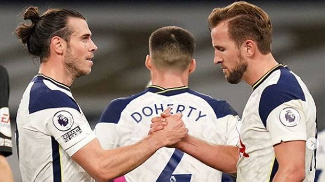 Tottenham Hotspurs vs Brighthon 2-1 Gareth Bale dan Harry Kane