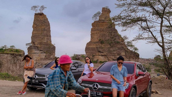 Bukit Bekas Galian Batu Brown Canyon Viral Gegara Luna Maya