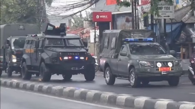 Beredar Video Pasukan Elite Koopssus TNI Datangi Markas FPI, Ini Faktanya (Foto Tangkap Layar Youtube)