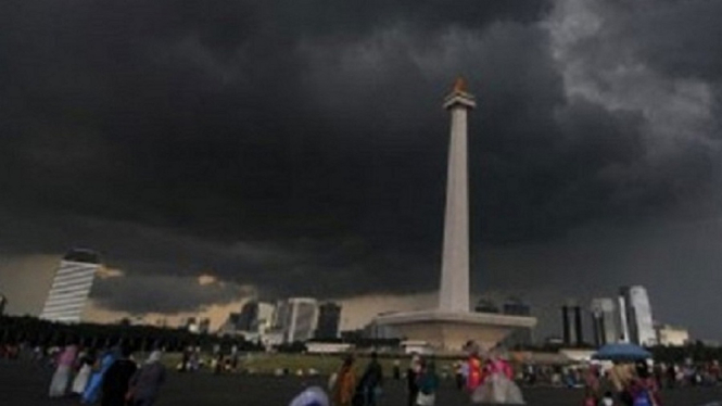 Warga Jakarta Harap Waspada, Hari Minggu Diprediksi Terjadi Hujan Petir (Foto Dok. Covesia)
