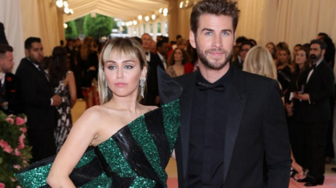 Setahun Bercerai, Miley Cyrus Ungkapkan Masih Cinta Liam Hemsworth