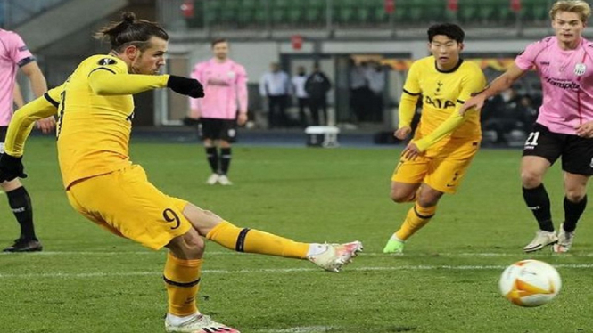 LAZK Linz vs Tottenham Hotspurs 3-3 Gol Gareth Bale pinalti