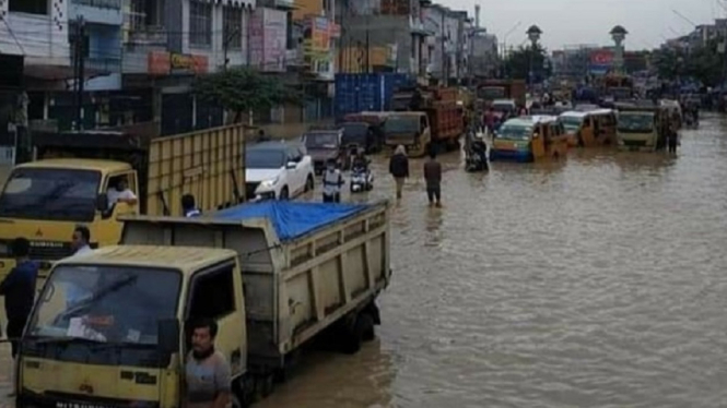 banjir di medan rri