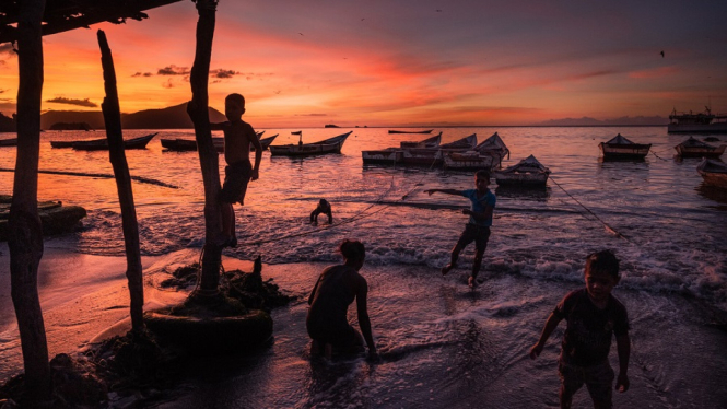 Pemberian Tuhan! Warga Desa Miskin di Pesisir Pantai Venezuela Panen Harta Karun