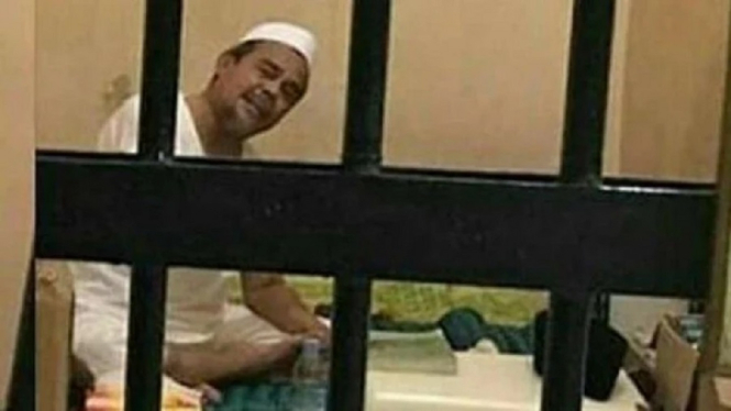 Begini Kondisi Habib Rizieq Shihab saat Berada di Dalam Sel Tahanan (Foto Istimewa via VIVA)