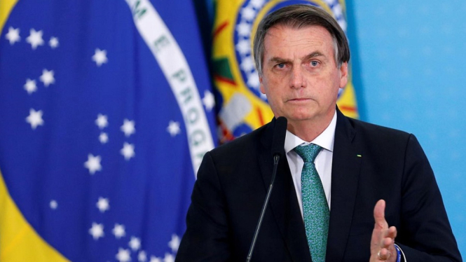 Presiden Brasil Sebut Vaksin Bisa Mengubah Orang Jadi Buaya