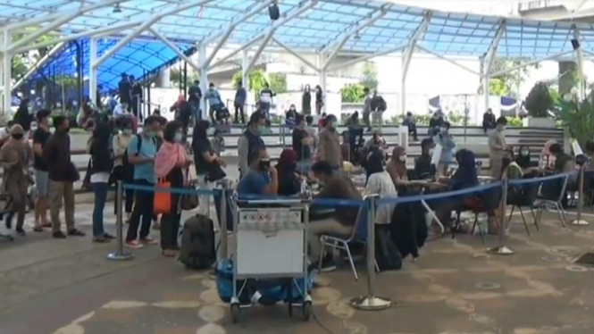 Rapid test antigen di Bandara Soetta