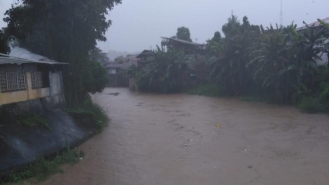 banjir manado bpbd manado