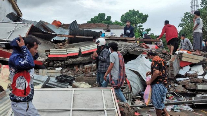 Info Terbaru: 84 Orang Meninggal Akibat Gempa Bumi di Sulawesi Barat (Foto Dok. BNPB)