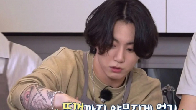 Baru Terlihat, Netizen Langsung Ramai Soal Tatto di Lengan Jungkook BTS