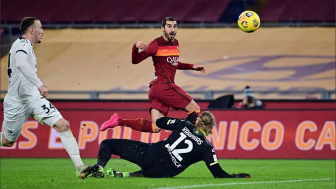 Gol Henrick Mkhitaryan AS Roma kalah 2-4 dari Spezia