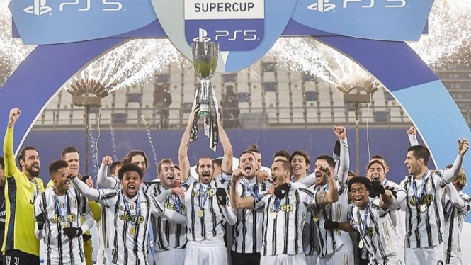 Juventus vs Napoli 2-0 Bianconerri juara Piala Super Italia 2021b