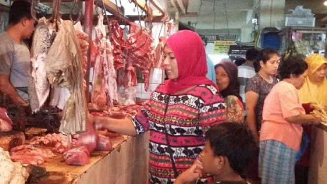 Harga Daging Sapi Masih Tinggi, Awas Praktik Curang Dioplos Daging Babi (Foto Dok. VIVA)