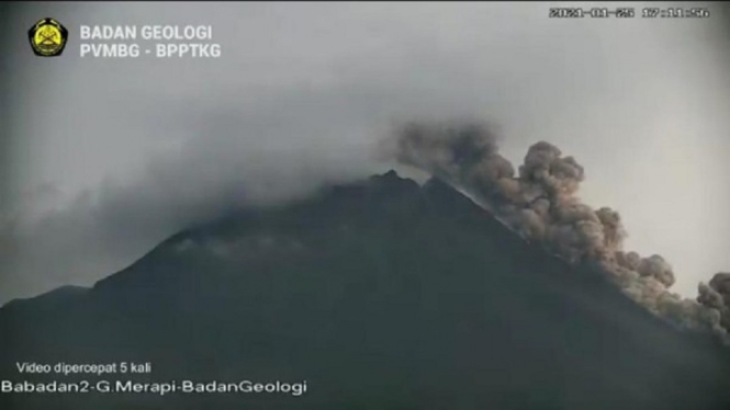 Gunung Merapi Kembali Erupsi dengan Menyemburkan Awan Panas (Foto BPPTKG)